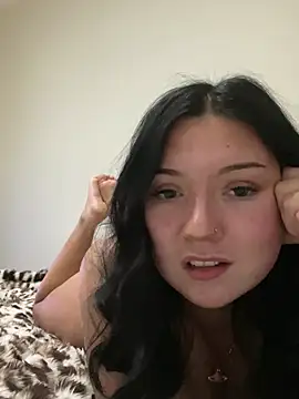 lulubells online show from January 11, 12:44 am