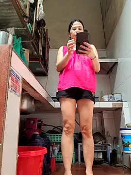 Tinease online show from September 20, 3:55 am