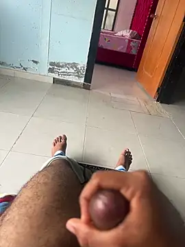 julian670 online show from March 29, 3:02 pm