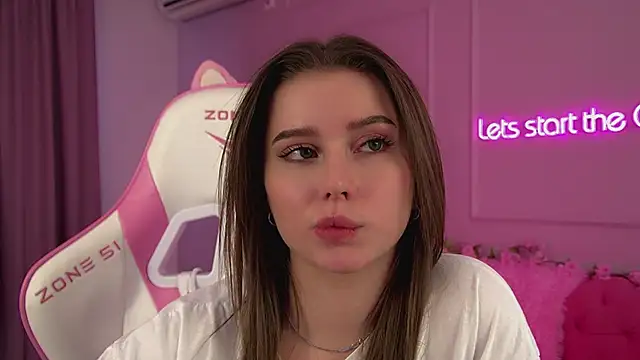 DianaVert online show from March 9, 6:17 am