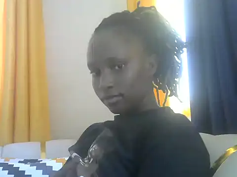 queen-goddess online show from October 13, 9:55 am