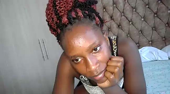 queen-goddess online show from January 19, 12:39 pm