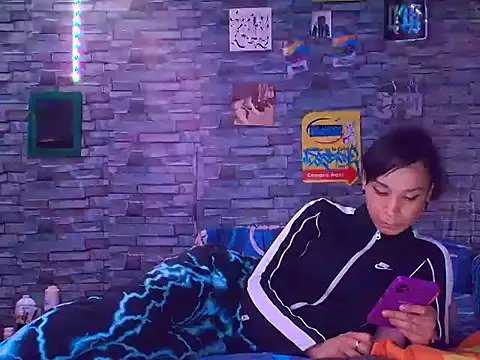 Snapshot of Lady_Godss chatting on November 14, 11:41 pm Lady Godss online show from November 14, 11:41 pm