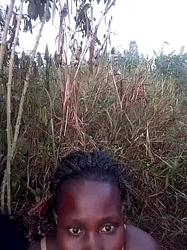 Snapshot of Sherry_she chatting on February 13, 4:00 am Sherry she online show from February 13, 4:00 am