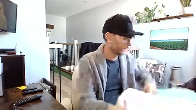 Bigdicktrav902 online show from March 3, 3:52 pm