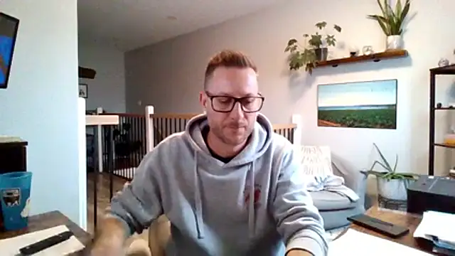 Bigdicktrav902 online show from January 15, 4:43 pm