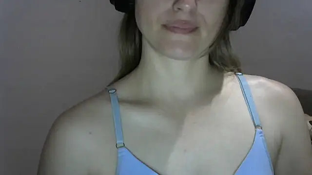 branca18hot online show from October 21, 9:25 pm