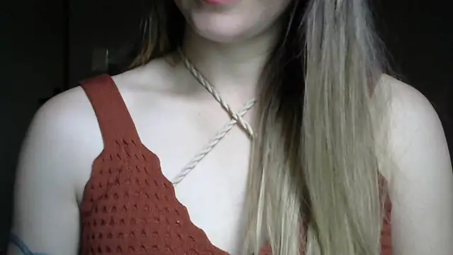 branca18hot online show from October 4, 4:52 pm