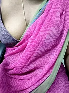 Snapshot of tamil_subha69 chatting on June 26, 5:57 am tamil subha69 online show from June 26, 5:57 am