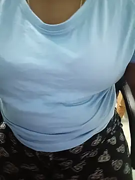 Snapshot of tamil_subha69 chatting on June 3, 6:45 pm tamil subha69 online show from June 3, 6:45 pm