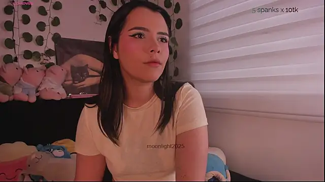 moonliiiight1 online show from November 24, 9:04 pm