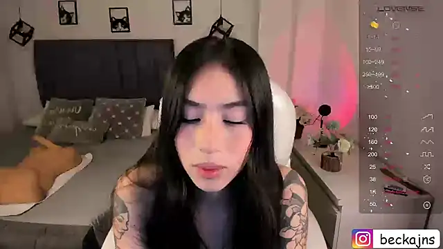 Snapshot of Beck_jones chatting on February 17, 1:55 pm Beck jones online show from February 17, 1:55 pm