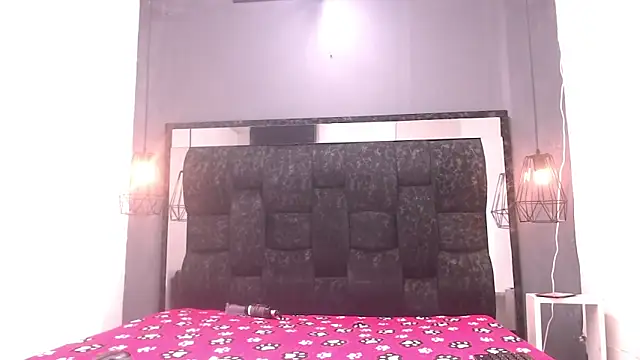 AndreaGil  online show from October 22, 11:53 am