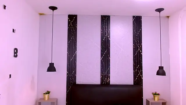 AndreaGil  online show from March 29, 7:48 pm