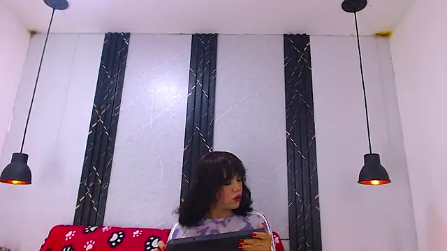 AndreaGil  online show from April 2, 3:08 pm