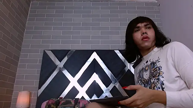 AndreaGil  online show from January 15, 7:28 pm