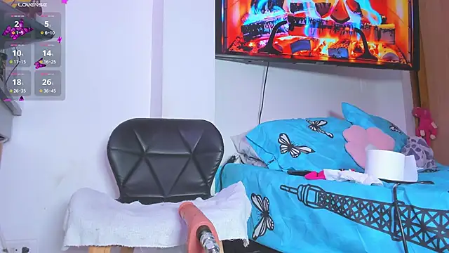 lily evil online show from March 27, 5:58 pm