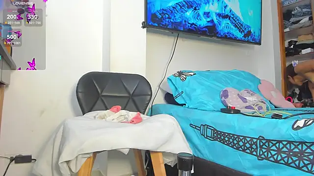 lily evil online show from March 18, 5:25 pm