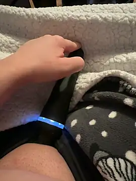 Snapshot of fuckmehora chatting on December 17, 2:55 pm fuckmehora online show from December 17, 2:55 pm