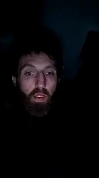 Snapshot of otterlover123 chatting on February 23, 3:35 am otterlover123 online show from February 23, 3:35 am