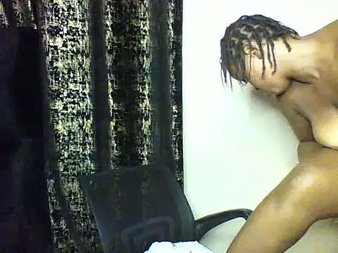 Candii wet  online show from October 3, 7:37 pm