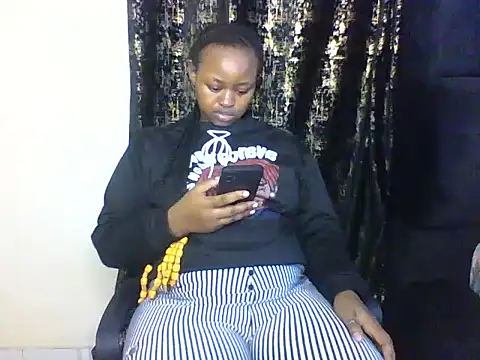 Candii wet  online show from February 20, 2:57 pm