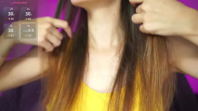 Snapshot of Miss__Bia chatting on November 18, 10:13 pm Miss Bia online show from November 18, 10:13 pm