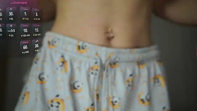 Snapshot of Miss__Bia chatting on November 14, 10:57 pm Miss Bia online show from November 14, 10:57 pm