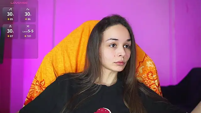 Miss  Bia online show from March 5, 10:27 pm