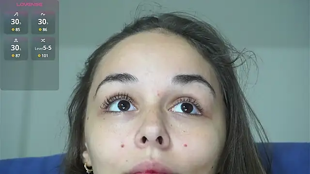 Snapshot of Miss__Bia chatting on December 2, 11:35 pm Miss Bia online show from December 2, 11:35 pm