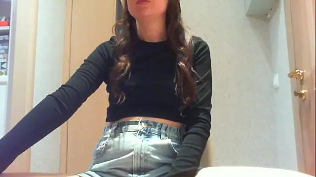 Snapshot of khu_yam chatting on December 1, 4:34 pm khu yam online show from December 1, 4:34 pm