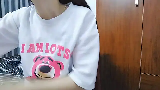 Snapshot of Cindy--Cici chatting on March 19, 1:21 am Cindy--Cici online show from March 19, 1:21 am