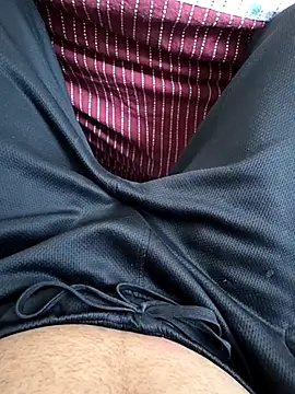 Snapshot of MuslimBrownDick chatting on November 17, 1:59 pm MuslimBrownDick online show from November 17, 1:59 pm