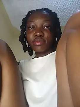 Snapshot of Hot_ebony30 chatting on June 4, 6:40 am Hot ebony30 online show from June 4, 6:40 am