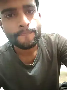 PRIYANHUxh online show from April 20, 2:51 pm
