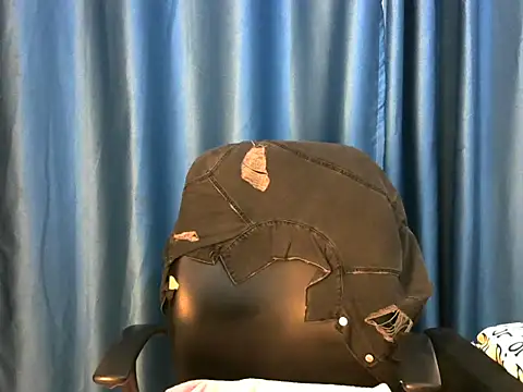 vannessa online show from March 1, 6:46 am