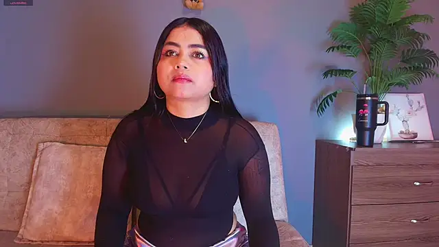 jade brunnette online show from April 20, 8:21 pm