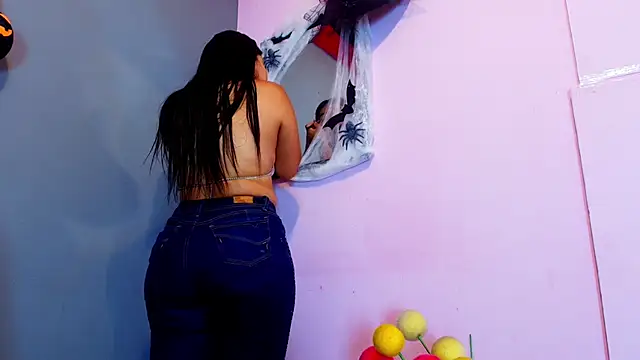 jade brunnette online show from October 12, 8:21 pm