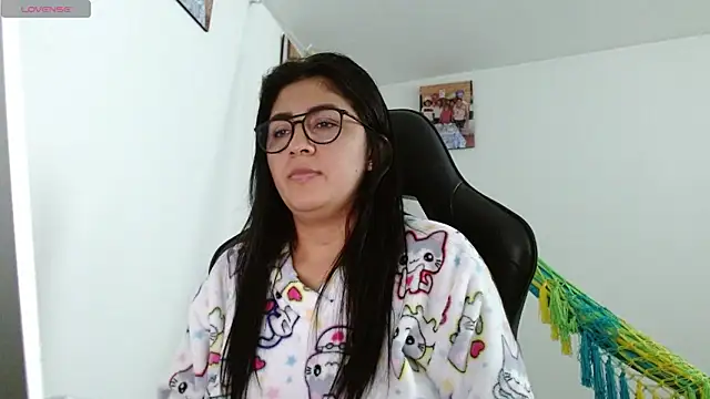 danna peterson1 online show from February 20, 8:11 pm