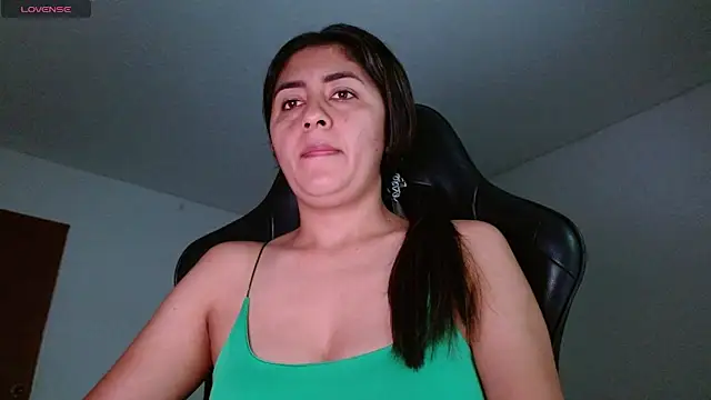 danna peterson1 online show from May 18, 8:13 pm