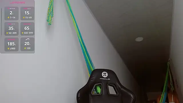 Snapshot of danna_peterson1 chatting on October 27, 5:36 pm danna peterson1 online show from October 27, 5:36 pm