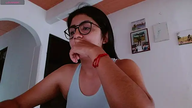 Snapshot of danna_peterson1 chatting on March 12, 9:13 pm danna peterson1 online show from March 12, 9:13 pm