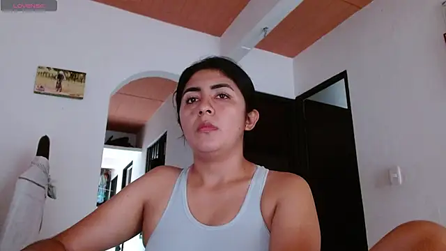 Snapshot of danna_peterson1 chatting on March 12, 6:11 pm danna peterson1 online show from March 12, 6:11 pm