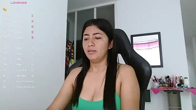 danna peterson1 online show from January 14, 1:26 pm