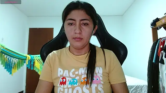 Snapshot of danna_peterson1 chatting on July 12, 9:59 pm danna peterson1 online show from July 12, 9:59 pm