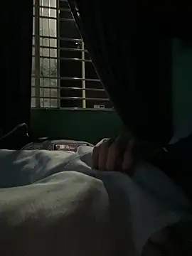 MephiticBermudas online show from October 8, 3:19 am