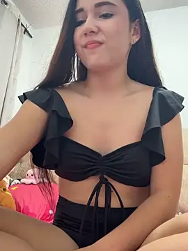 mia cooper 24 online show from December 17, 1:21 am