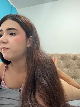 Snapshot of mia_cooper_24 chatting on June 19, 2:50 am mia cooper 24 online show from June 19, 2:50 am
