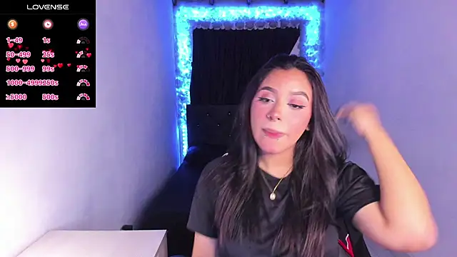 Snapshot of Mariana_Hasper_ chatting on March 5, 12:49 am Mariana Hasper online show from March 5, 12:49 am