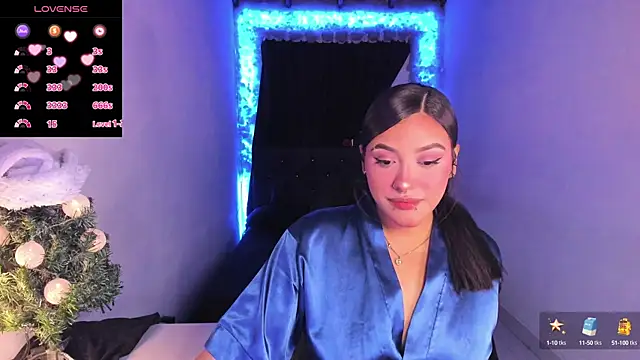 Snapshot of Mariana_Hasper_ chatting on January 9, 12:46 am Mariana Hasper online show from January 9, 12:46 am